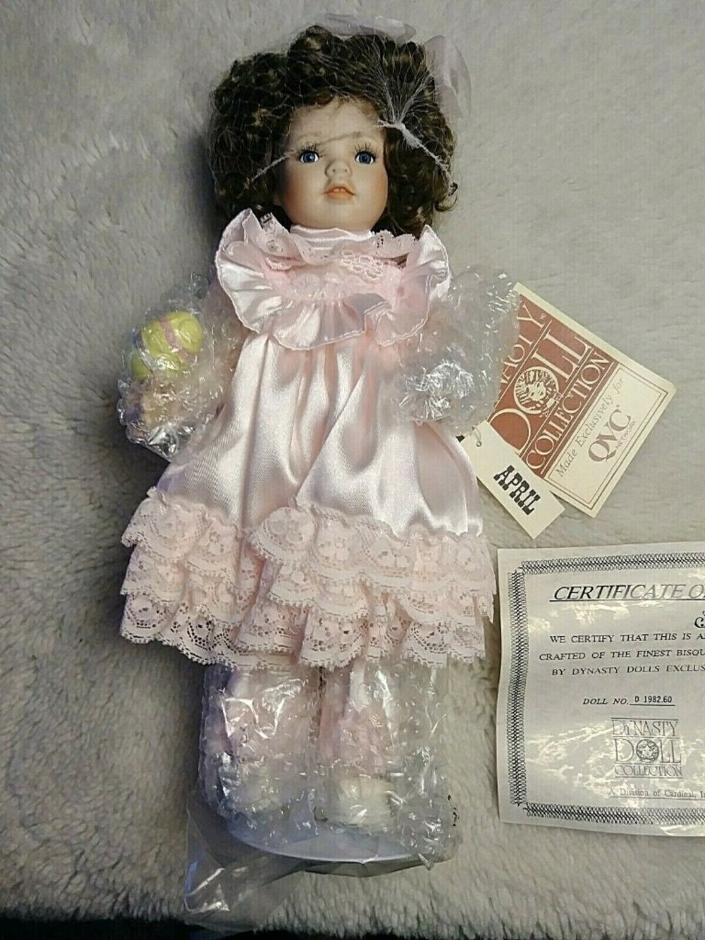 Vintage Dynasty Doll Collection "April" Easter Porcelain Doll Spring NIB